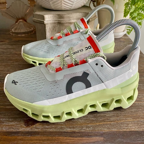 On Cloud Cloudmonster Running Athletic Sneakers Shoes Womens 5 Glacier Meadow - Picture 4 of 13